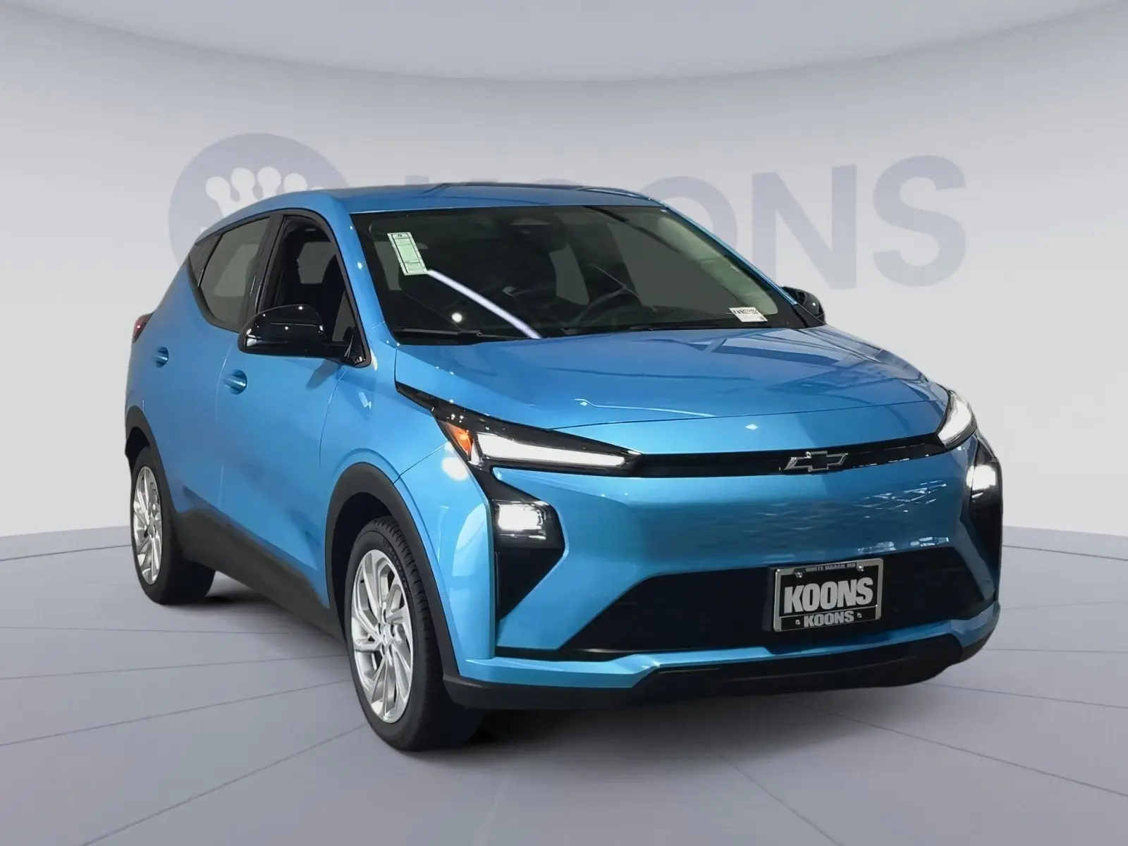 2027 Chevrolet Bolt EV LT Auto photo 4