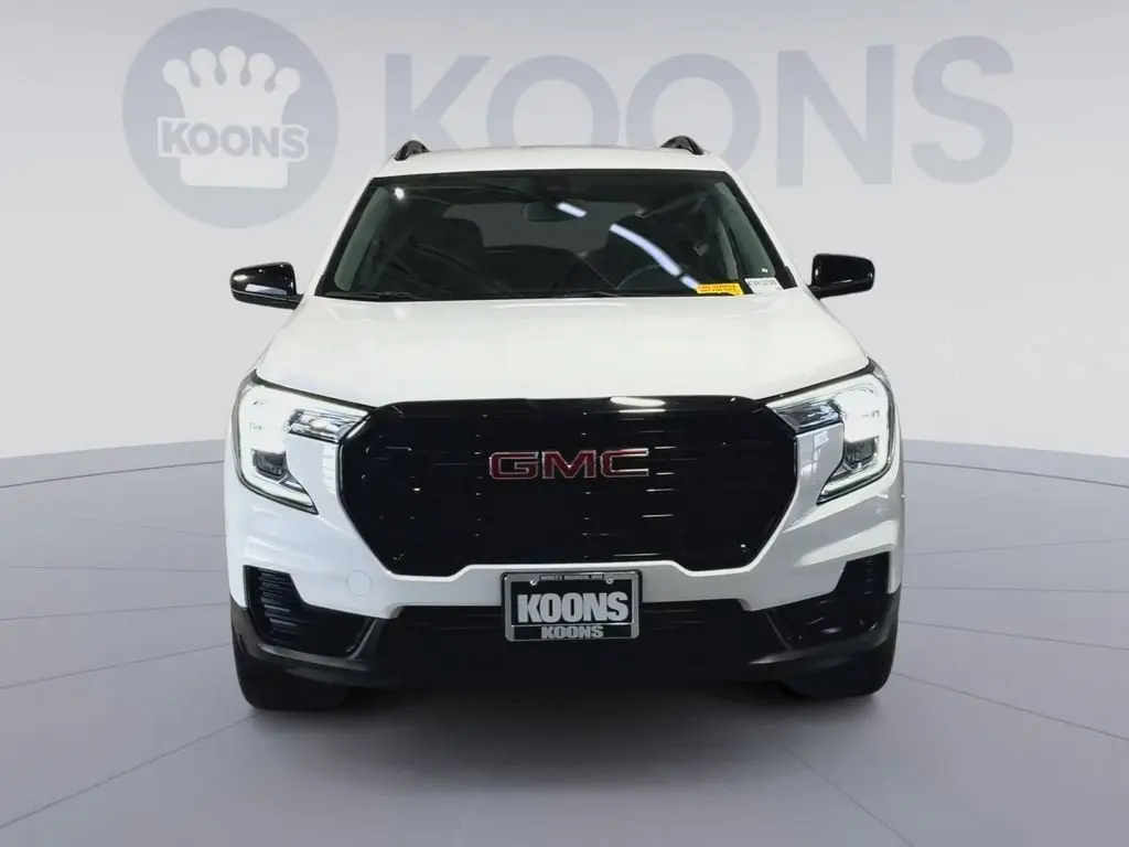 2023 GMC Terrain SLE AWD photo 3