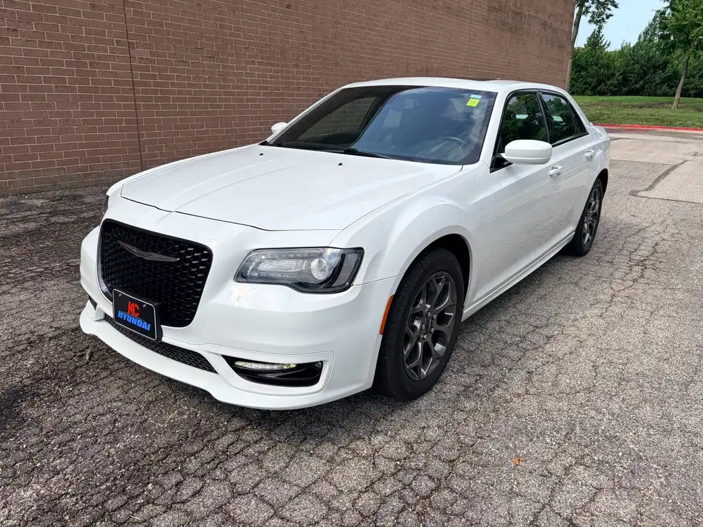 2017 Chrysler 300 S AWD's photo