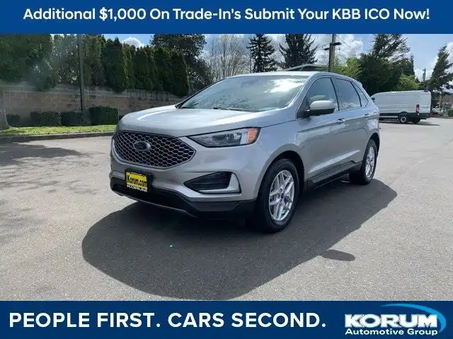 2024 Ford Edge SEL AWD's photo