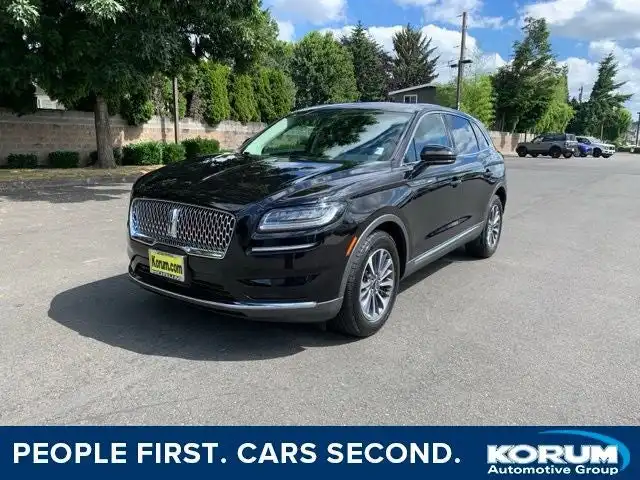 2023 Lincoln Nautilus AWD's photo