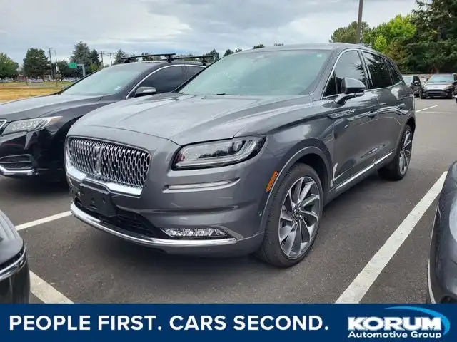 2023 Lincoln Nautilus Reserve AWD's photo