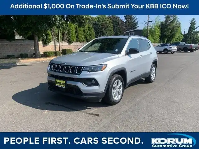 2024 Jeep Compass Latitude 4X4's photo