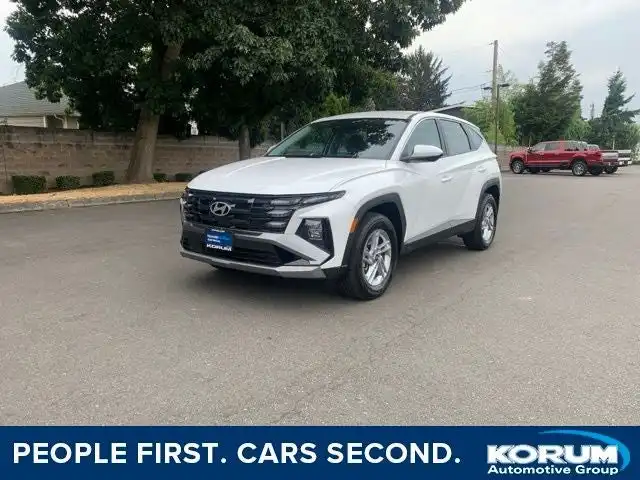 2025 Hyundai Tucson SE AWD's photo