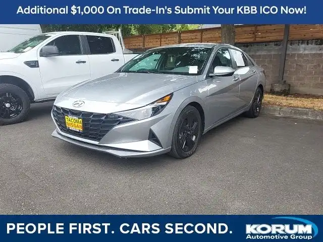 2021 Hyundai Elantra 2.0 SEL IVT SULEV's photo