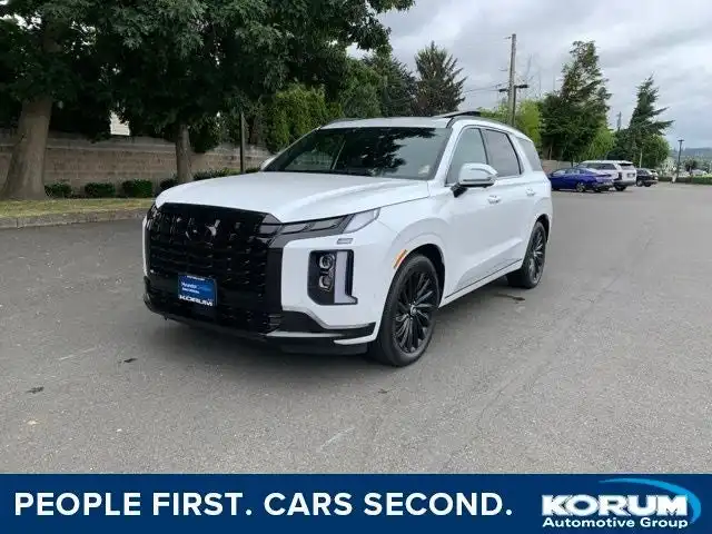2025 Hyundai Palisade Calligraphy Night Edition AWD's photo
