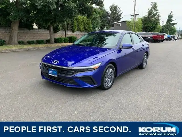 2024 Hyundai Elantra 2.0 SEL IVT's photo