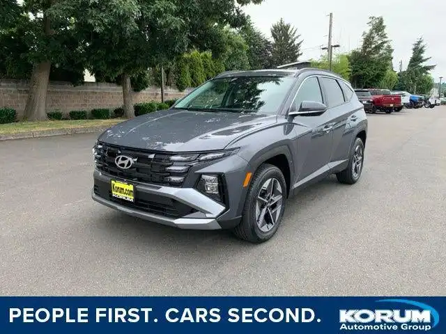 2026 Hyundai Tucson SEL Premium AWD's photo