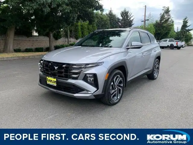 2026 Hyundai Tucson Limited HEV AWD's photo