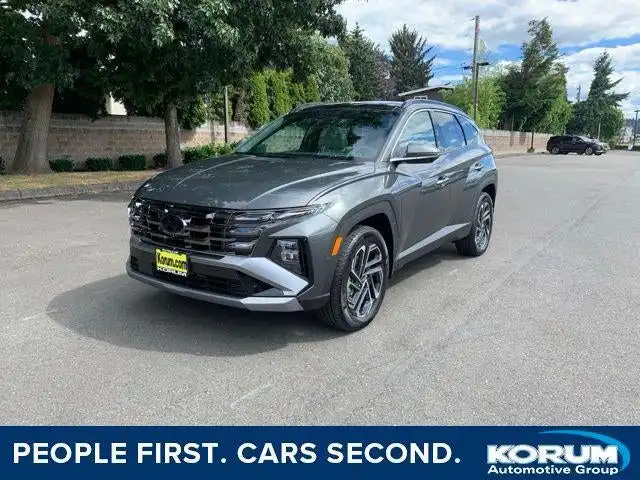 2026 Hyundai Tucson Limited HEV AWD's photo