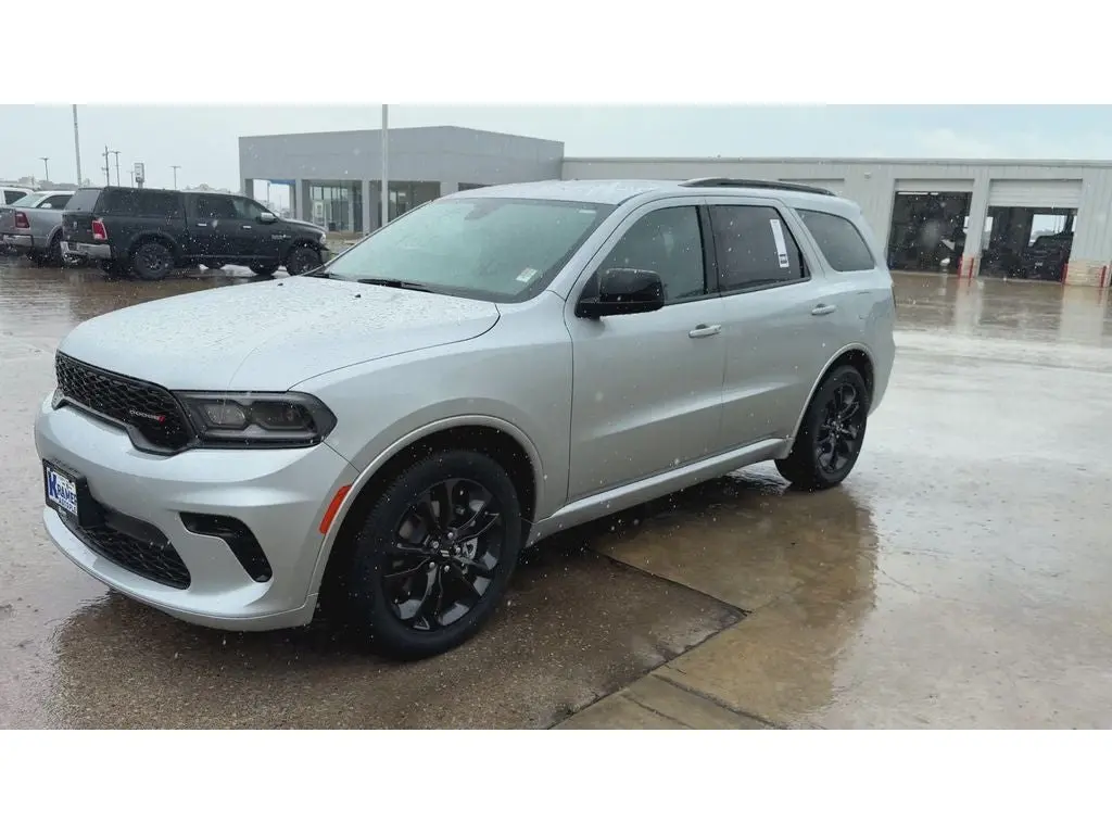 2026 Dodge Durango GT RWD photo 4