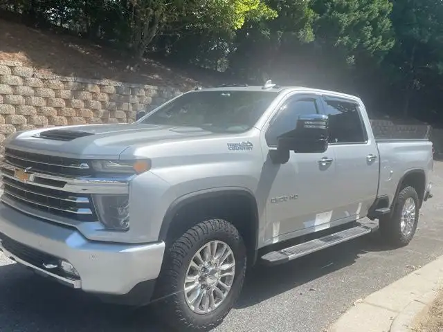 2020 Chevrolet Silverado HD High Country 4WD Crew Cab Standard Box's photo