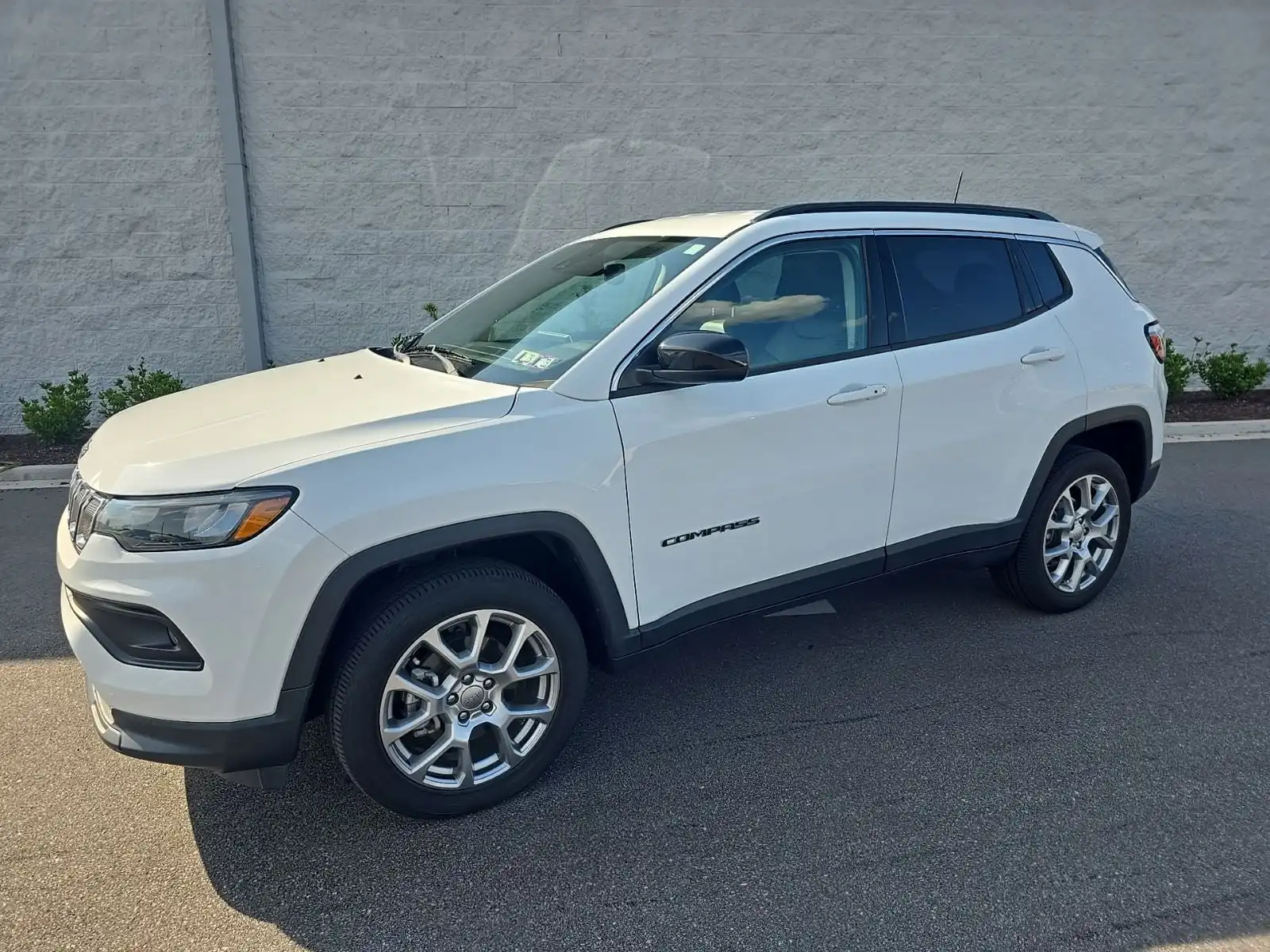 2022 Jeep Compass Latitude Lux 4X4's photo
