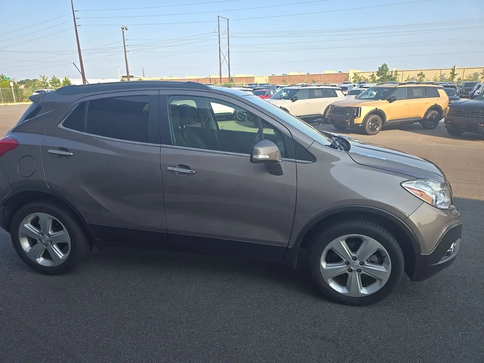 2015 Buick Encore Convenience AWD photo 3