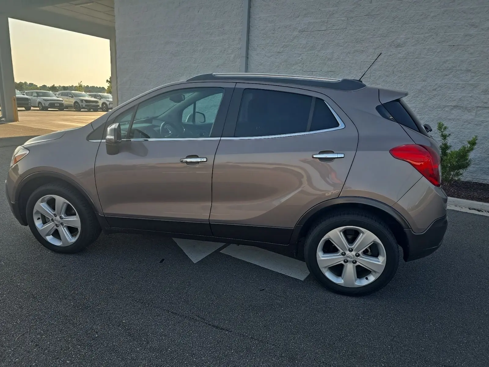 2015 Buick Encore Convenience AWD photo 5