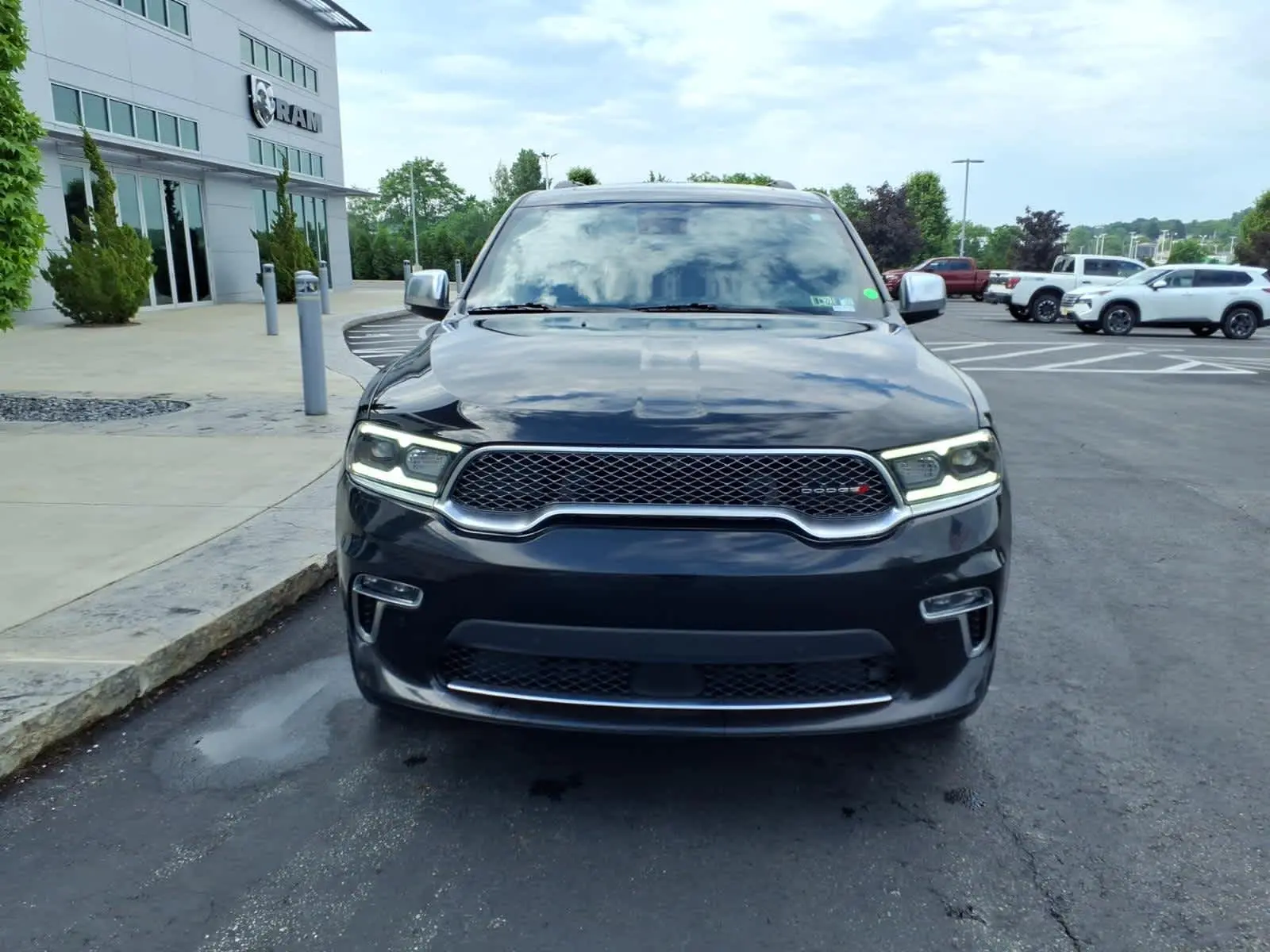 2021 Dodge Durango Citadel AWD photo 3
