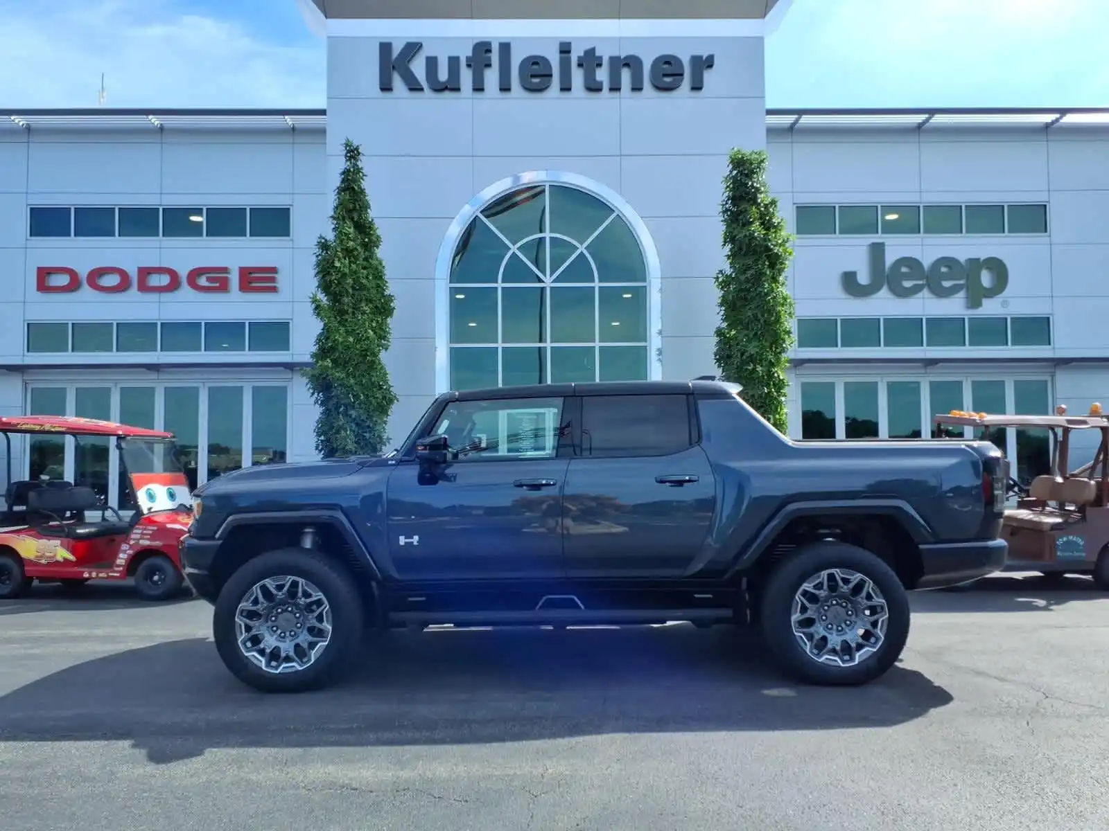 2025 GMC Hummer EV 3X's photo