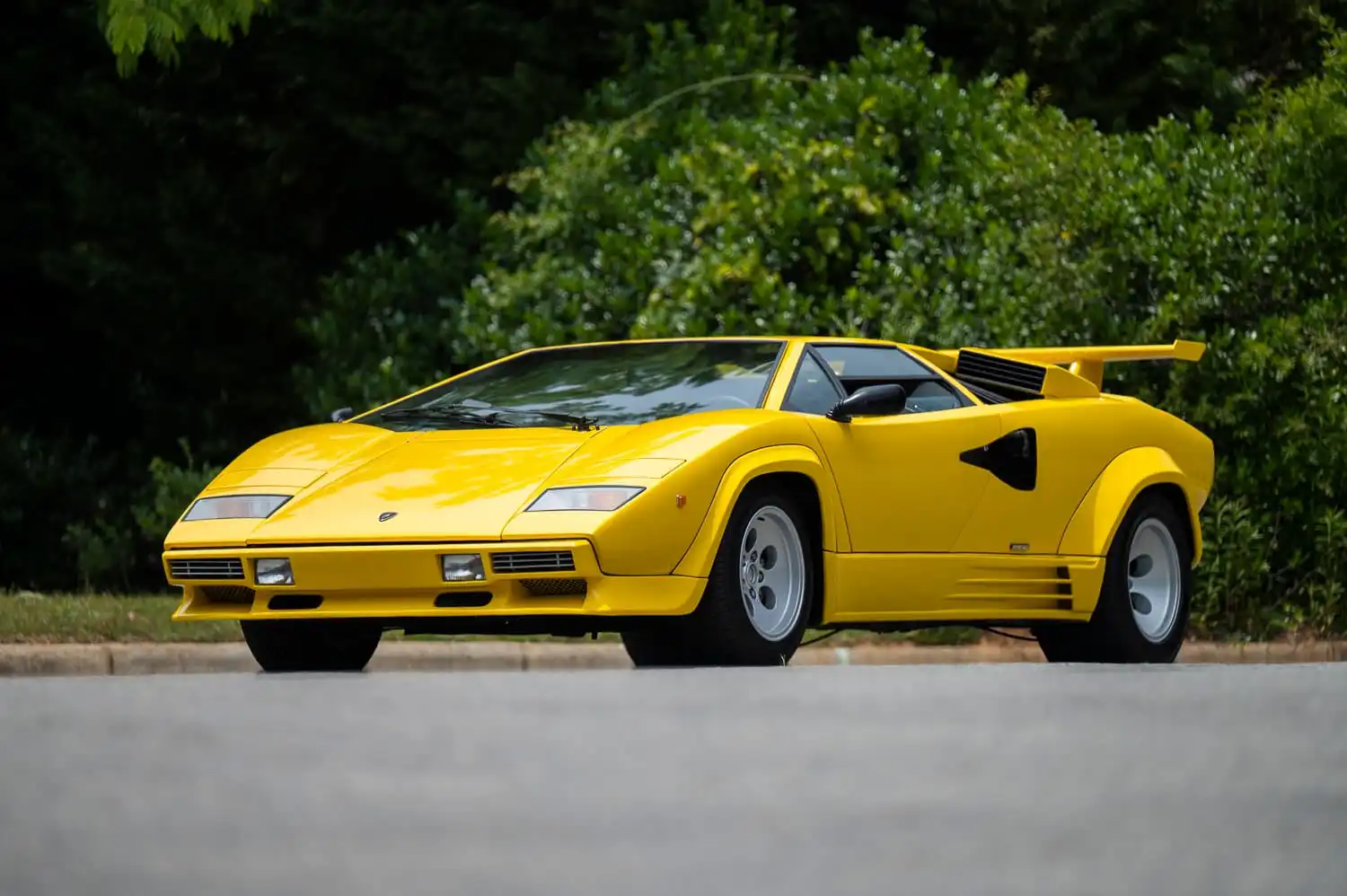 1988 Lamborghini Countach's photo