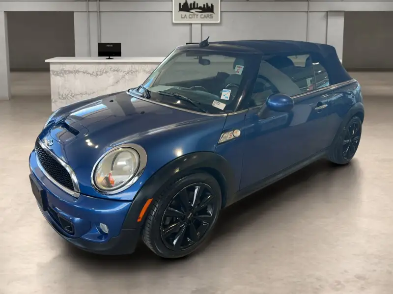 2014 MINI Cooper S photo 1