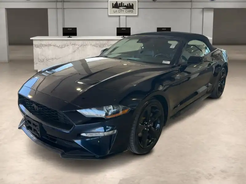2021 Ford Mustang EcoBoost Premium Convertible's photo