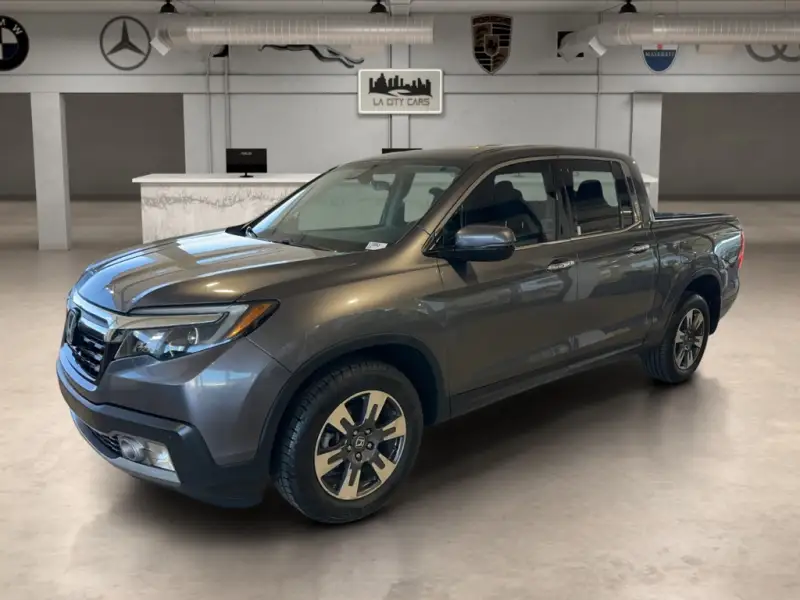 2019 Honda Ridgeline RTL AWD E photo 1