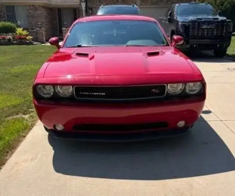 2013 Dodge Challenger R/T's photo