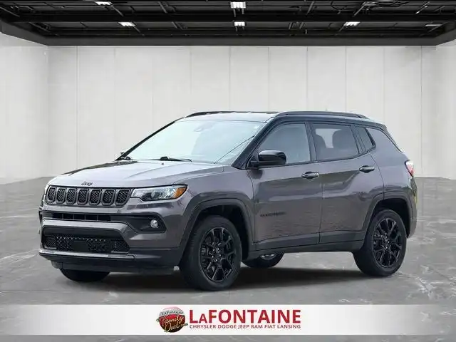 2023 Jeep Compass Altitude 4X4's photo