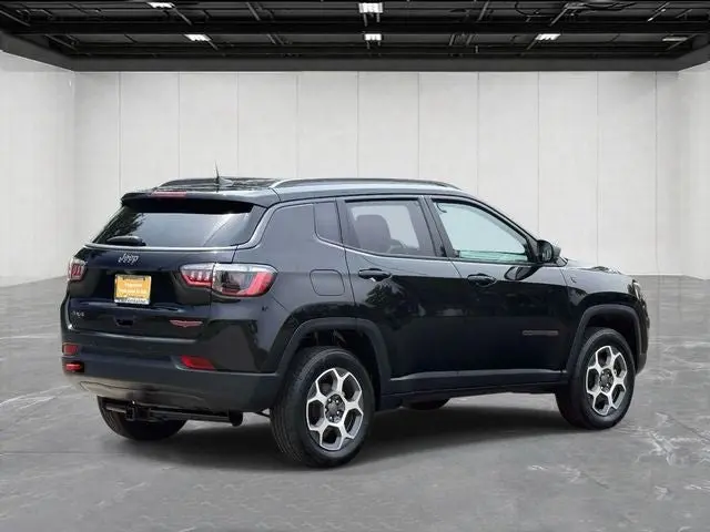 2022 Jeep Compass Trailhawk 4X4 photo 5