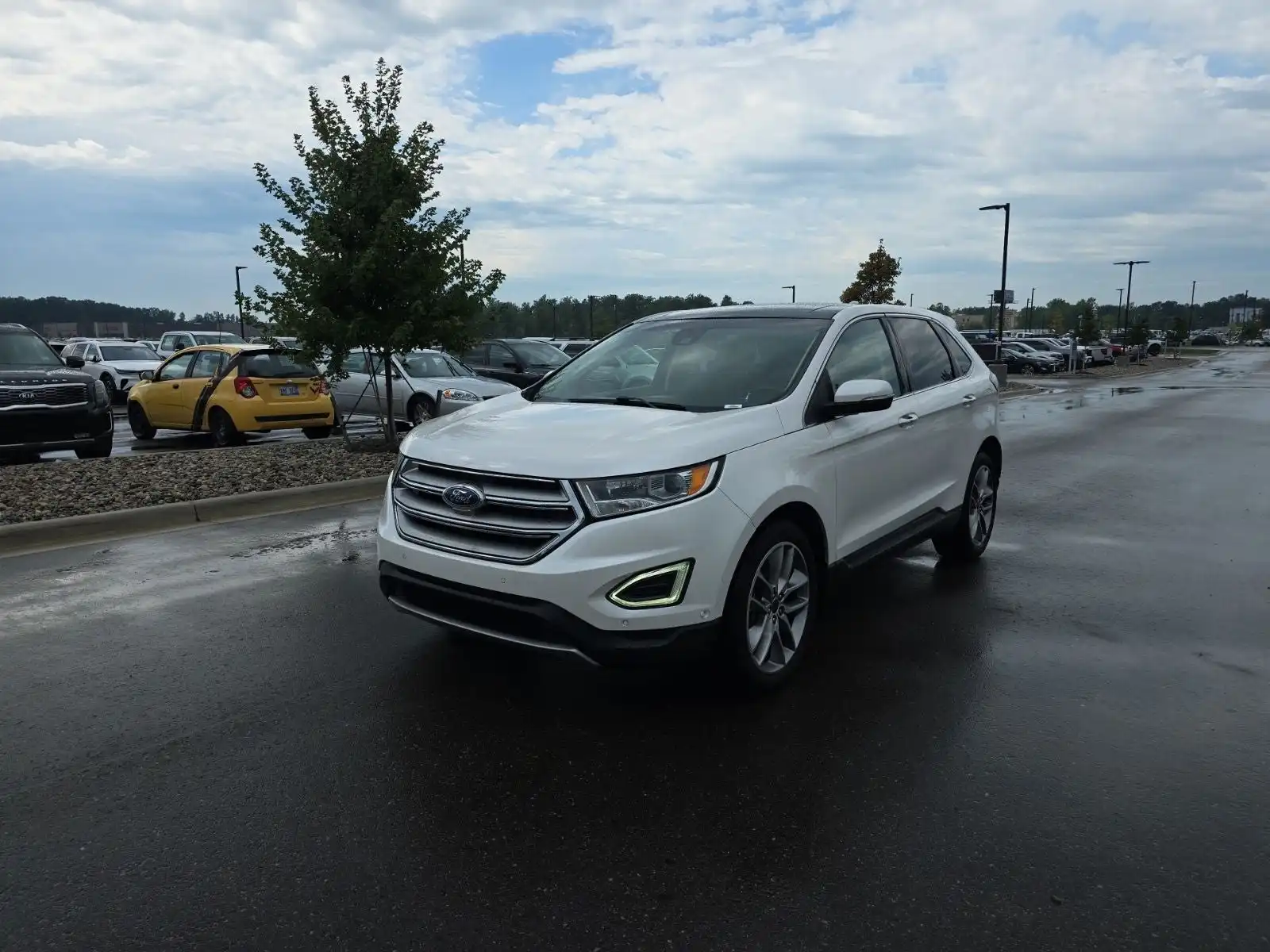 2015 Ford Edge Titanium AWD's photo