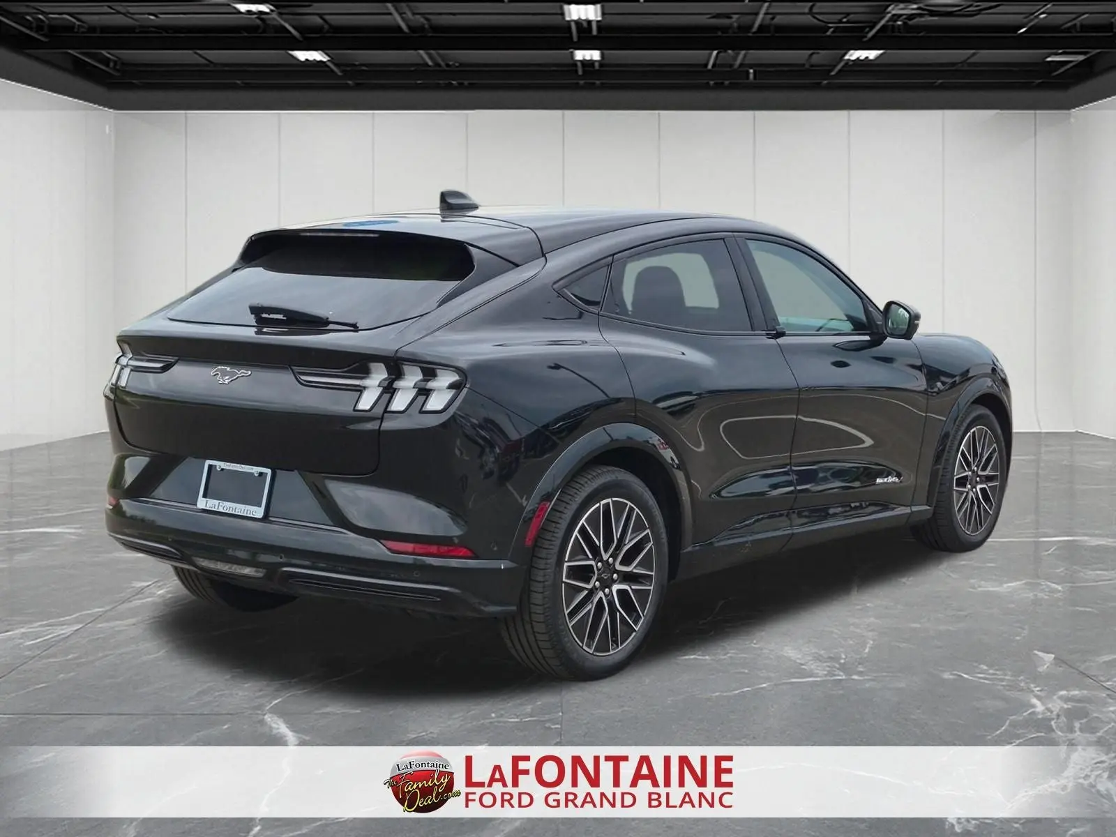 2024 Ford Mustang-Mach-e Premium photo 5