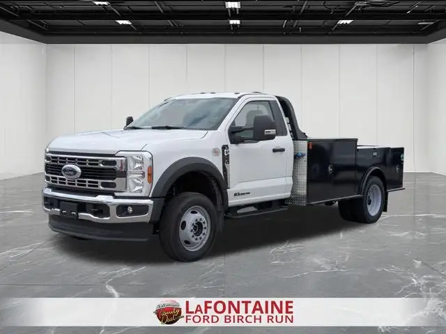 2025 Ford F-450 XL 4x4 Regular Cab 169-In DRW photo 1