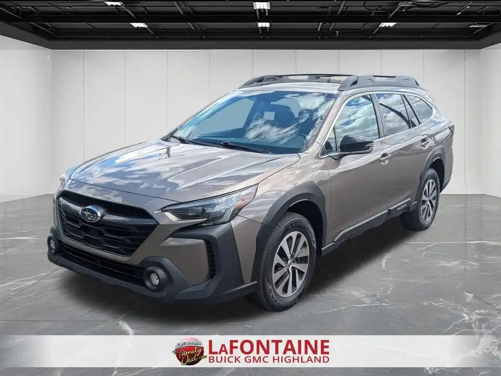 2023 Subaru Outback Premium's photo