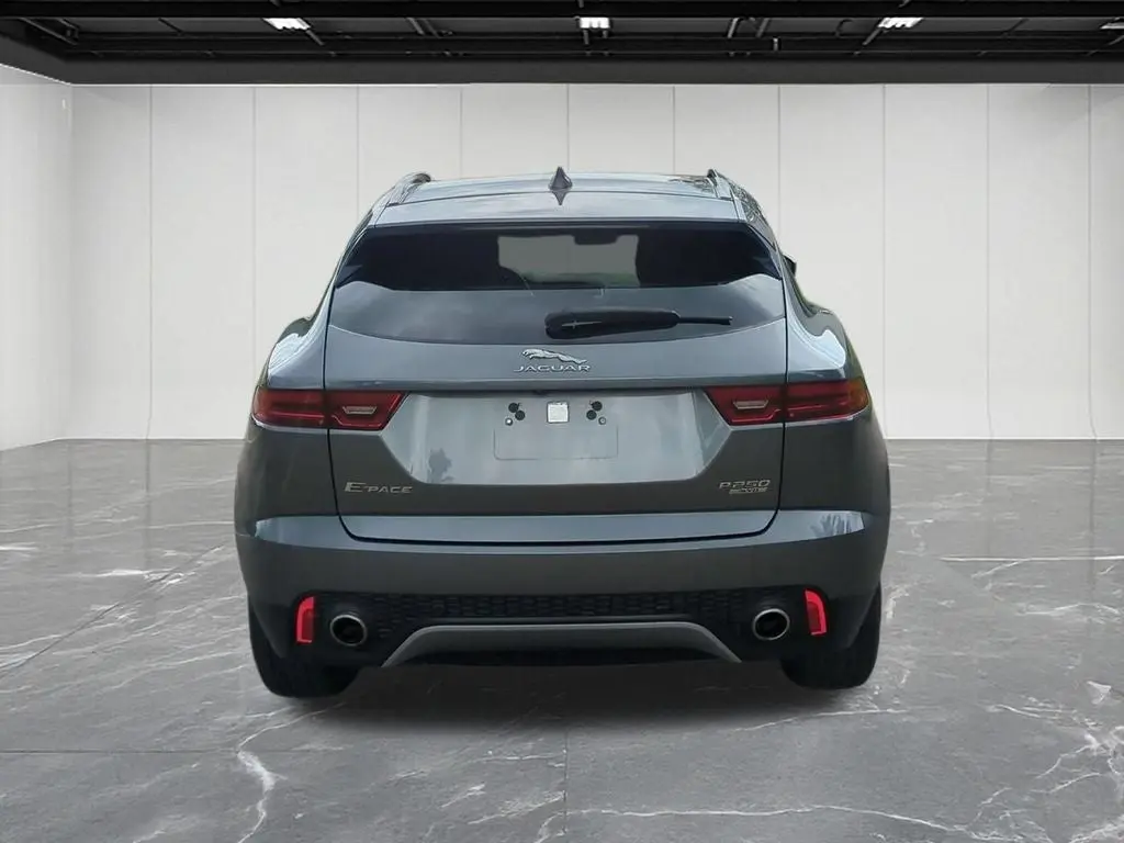 2019 Jaguar E-PACE P250 AWD SE photo 4