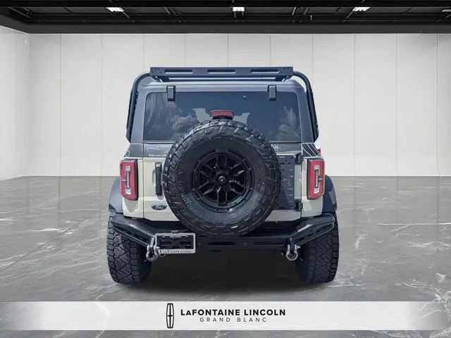 2025 Ford Bronco Badlands 4x4 photo 4