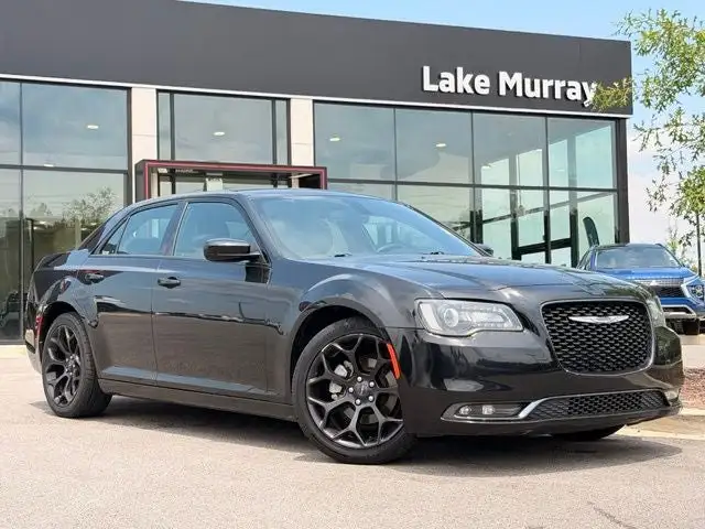 2020 Chrysler 300 S's photo