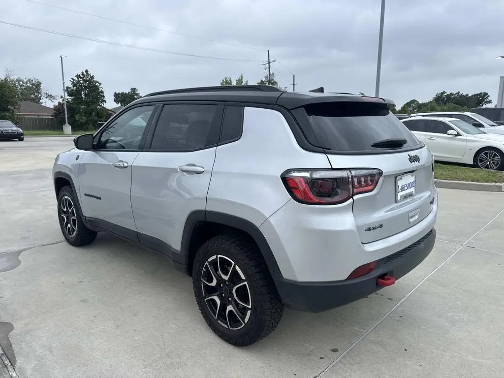 2025 Jeep Compass Trailhawk 4X4 photo 5