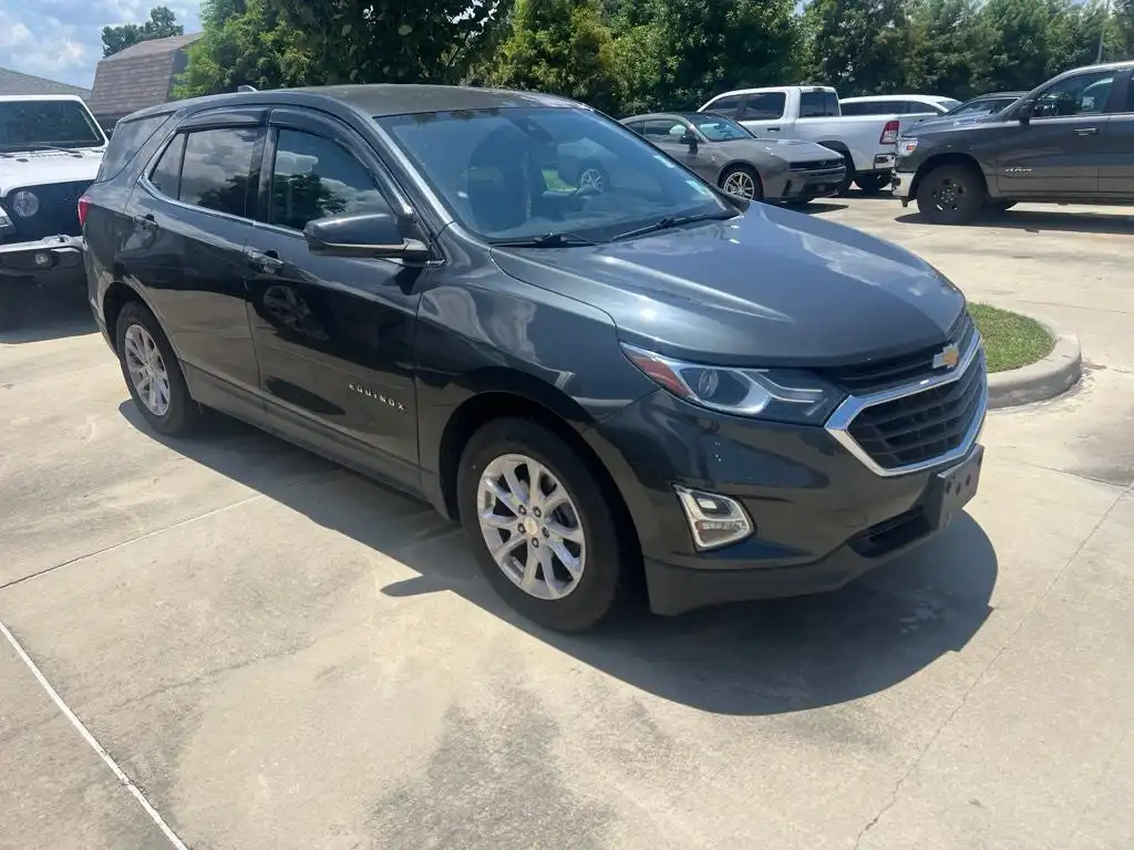 2020 Chevrolet Equinox LT 1.5T's photo