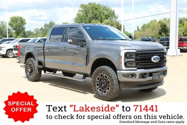 2025 Ford F-250 Platinum 4WD CrewCab 6-3/4' Box's photo