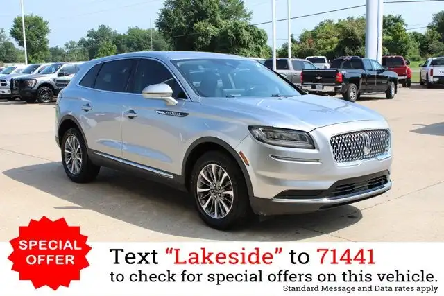 2023 Lincoln Nautilus Reserve FWD's photo