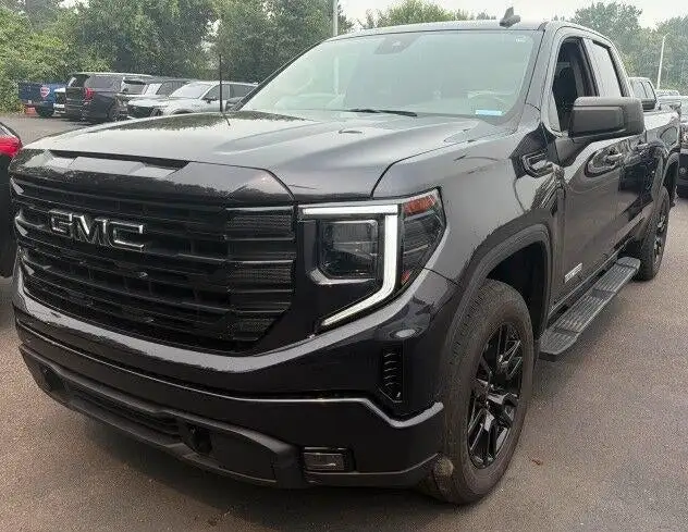 2023 GMC Sierra 4WD Double Cab Standard Box Elevation's photo