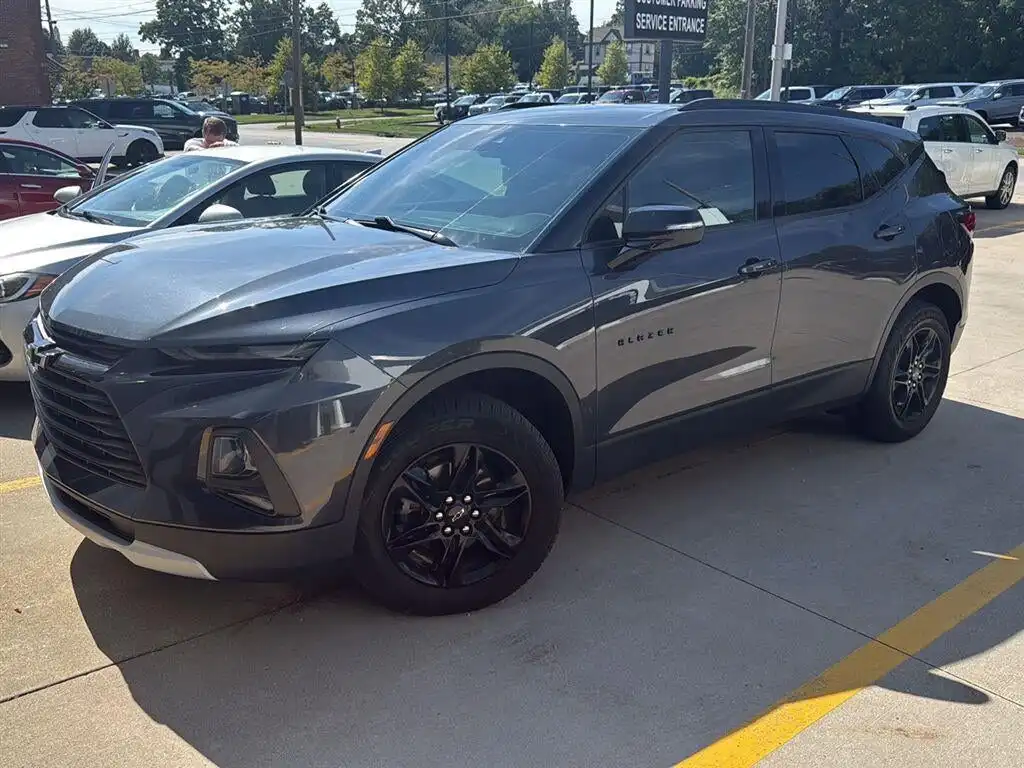 2022 Chevrolet Blazer 2.0T 2LT AWD's photo