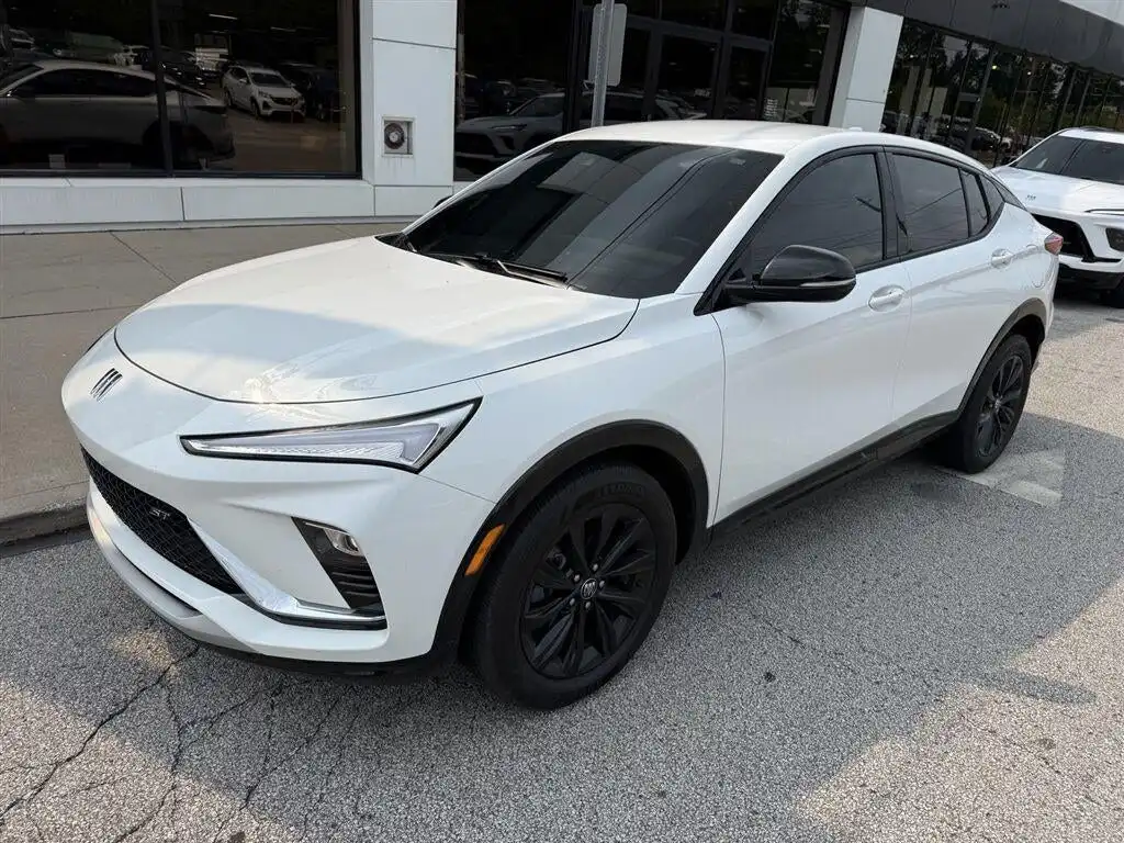 2024 Buick Envista Sport Touring's photo