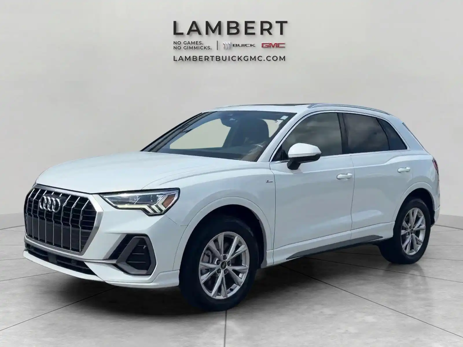 2025 Audi Q3 45 TFSI S Line Premium quattro's photo