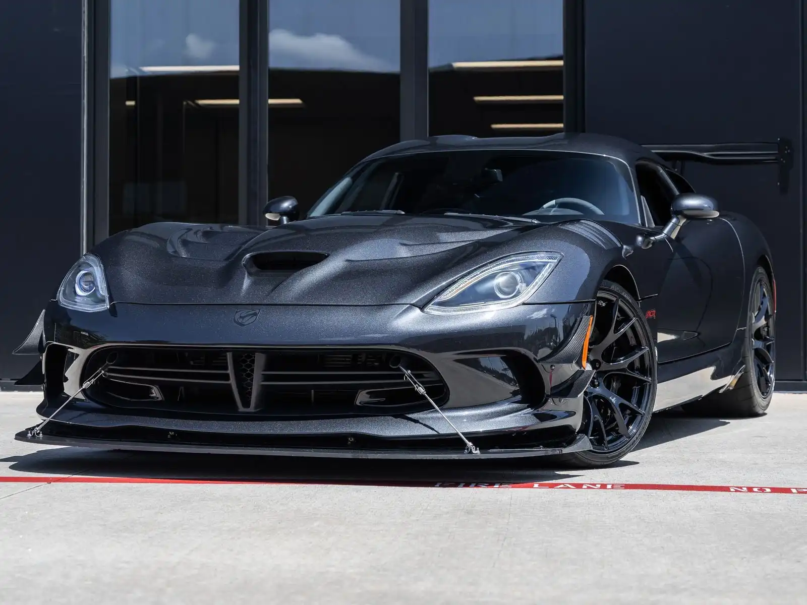 2016 Dodge Viper ACR's photo