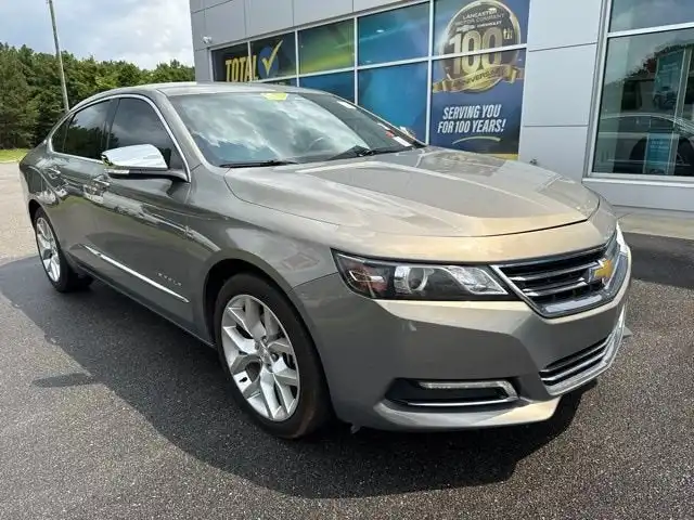 2019 Chevrolet Impala Premier's photo