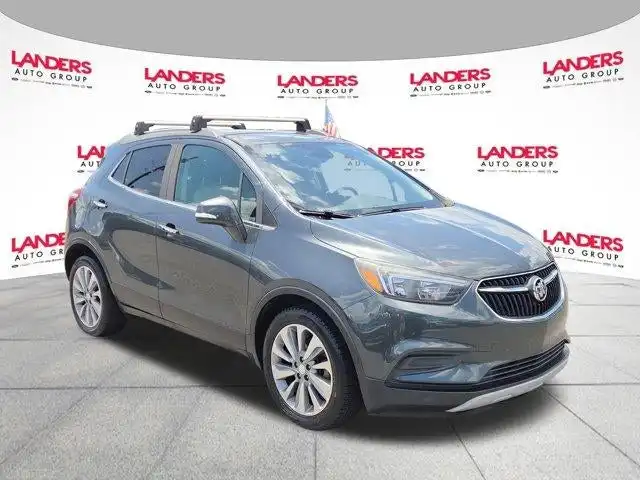 2018 Buick Encore Preferred's photo