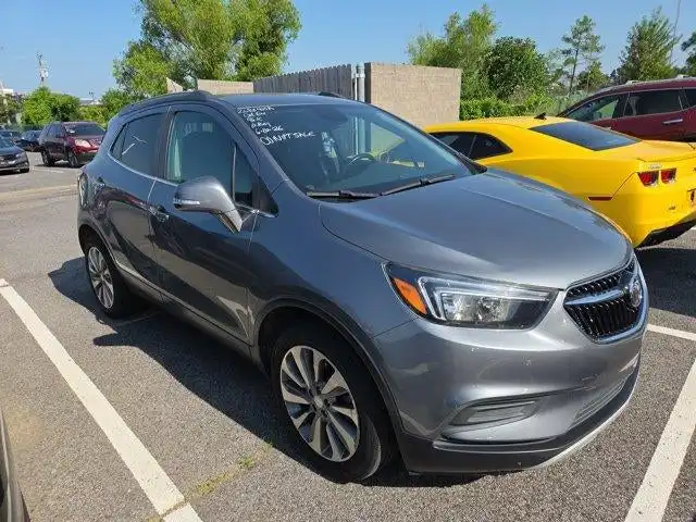 2019 Buick Encore Preferred's photo