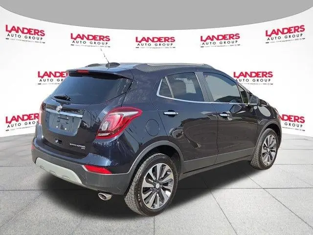 2021 Buick Encore Preferred AWD photo 3