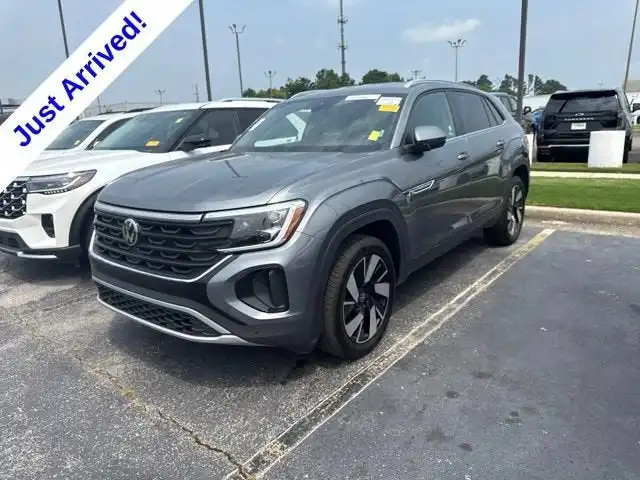 2025 Volkswagen Atlas Cross Sport 2.0T SE w/Tech's photo