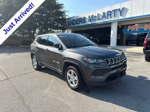 2023 Jeep Compass Sport 4WD's photo